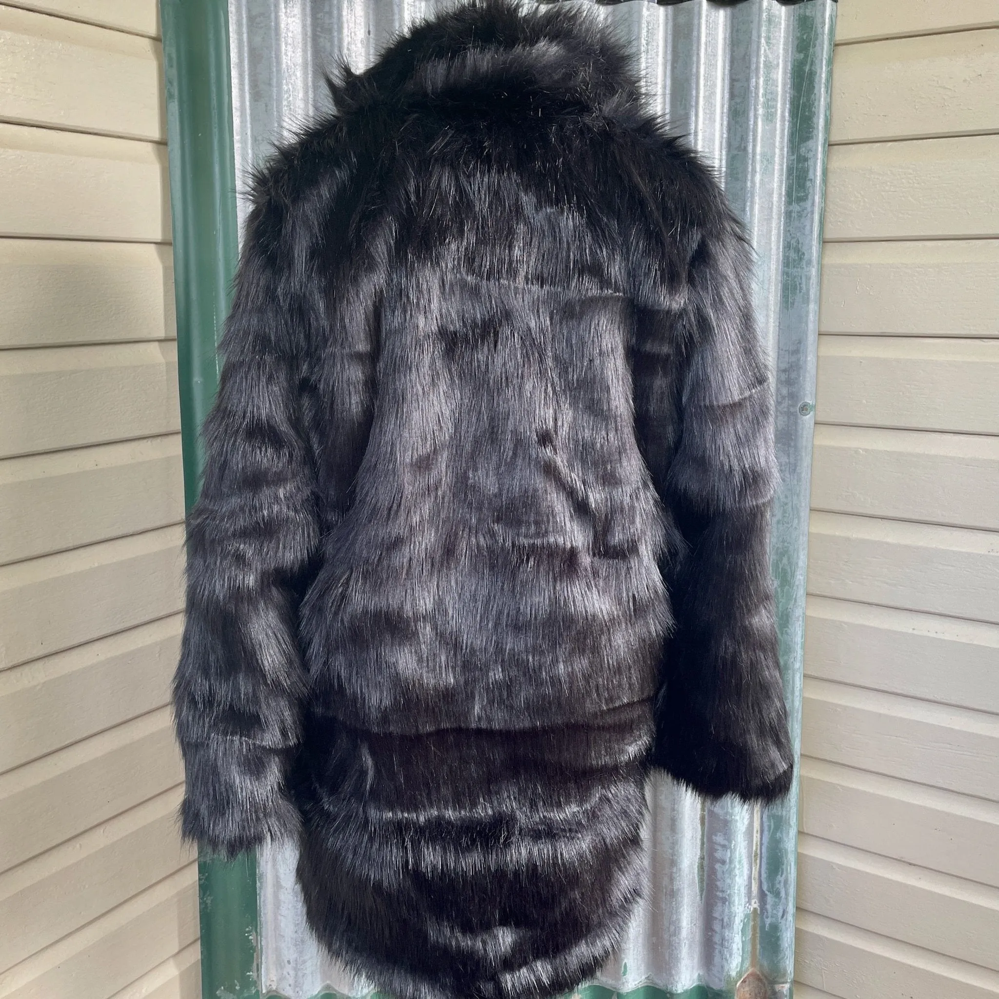 Black Fur Coat Lined - New