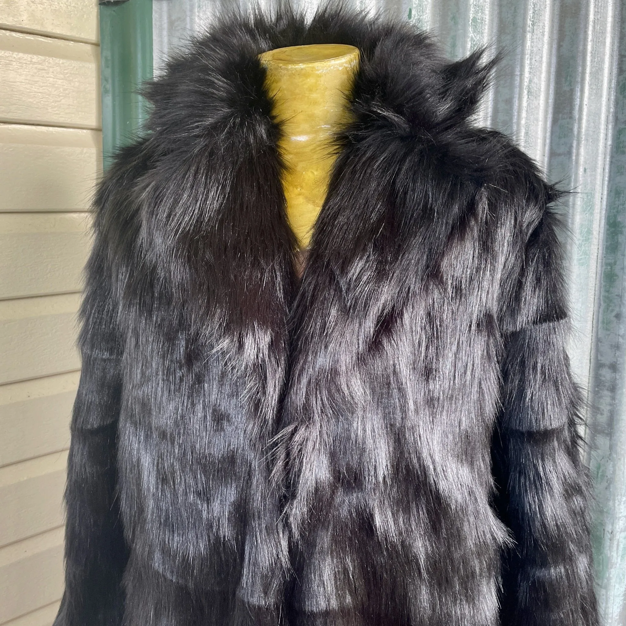 Black Fur Coat Lined - New