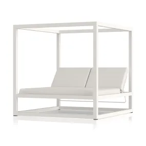 Breeze Daybed