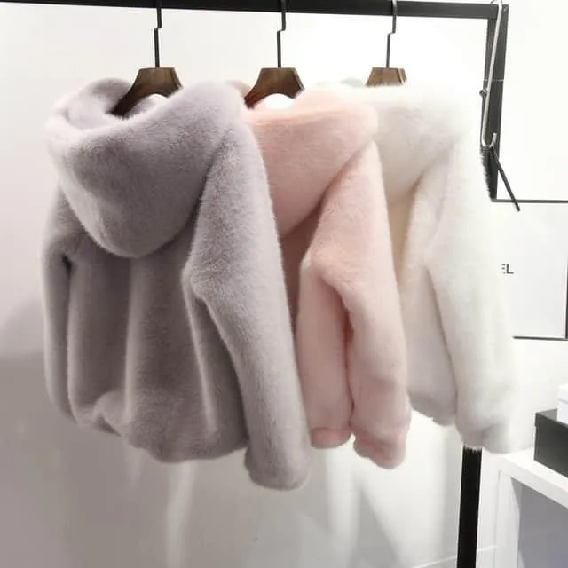 Cula Crop Faux Fur Coat