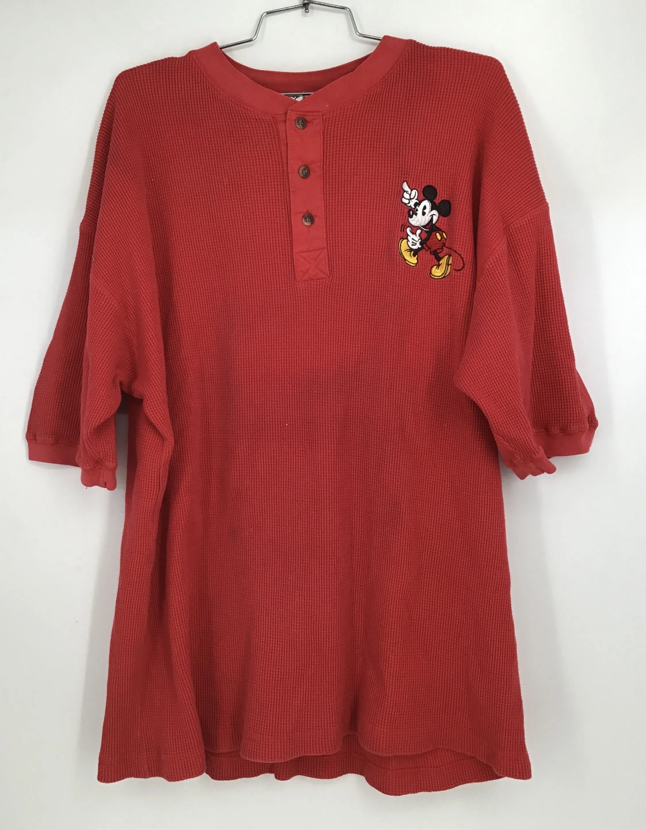 Disney Men's Red Thermal T-Shirt - Size Large Lot Of 2